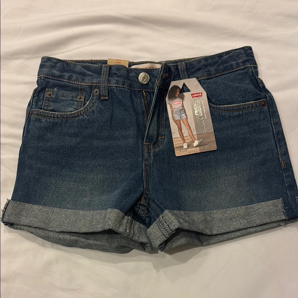 Levi's Girlfriend Shorty Shorts